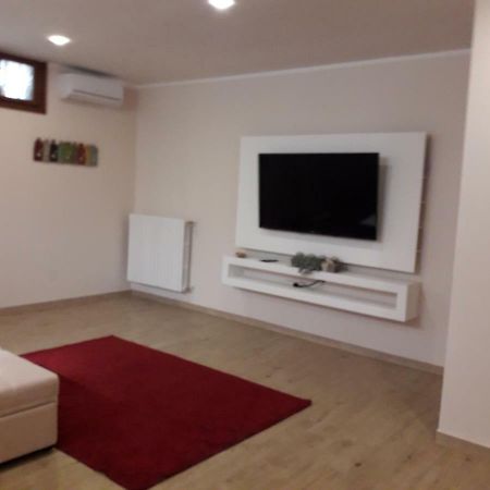 La tana di Furby Apartment Brindisi Bagian luar foto